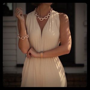 Necklace and bracelet set